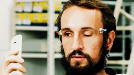 Ti-ai folosi pleoapele pe post de ochelari 3D?