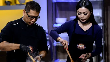 Dragostea e în bucate exotice azi la „Chefi la cuţite”