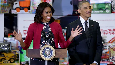 Barack Obama, confundat cu un ospătar şi un valet de parcare