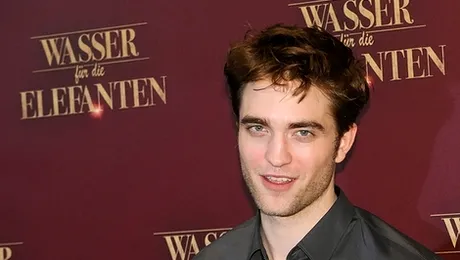 Robert Pattinson a iertat-o și nu prea pe Kristen Stewart