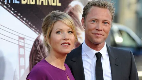 Christina Applegate s-a căsătorit într-o rochie de mireasă Maria Lucia Hohan