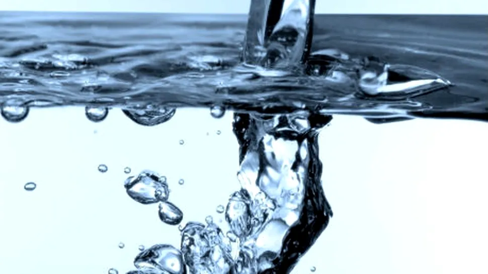 9 afecțiuni cauzate de consumul prea mic de apă
