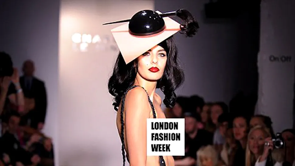 London Fashion Week: Manechinele au defilat dezbracate pentru Charlie Le Mindu (Poze)