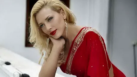 Iulia Vântur. Nicio masă de Paşte fără pască!