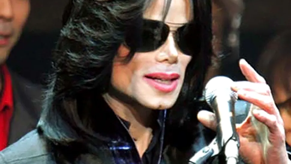 Michael Jackson, cea mai profitabila vedeta in 2011