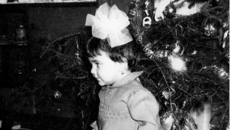 Ea e cântăreaţa care aşteaptă Crăciunul cu sarmale şi cozonaci!