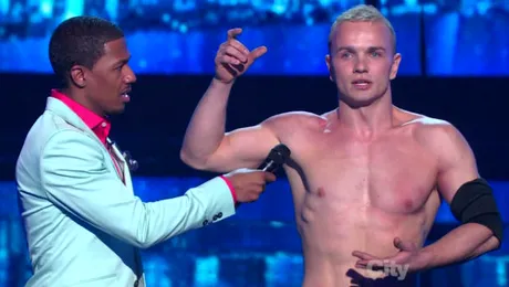 Un înghiţitor de săbii din Moldova, în finala “America´s Got Talent”!
