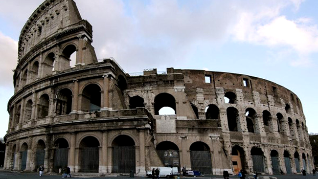 Coloseumul din Roma, Italia