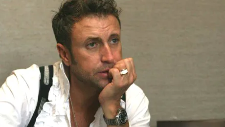 Botezatu, într-o stare deplorabilă! Concediat şi suspectat de o tumoră la creier