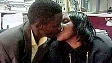 Cuplu șocant: O mamă se va căsători cu fiul ei