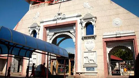 Am trait s-o vedem si pe asta: banca fara incuietori sau sisteme de protectie!