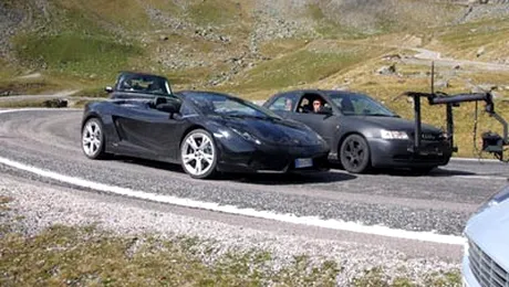 Richard Hammond (Top Gear), cu Sandero pe Transfagarasan (Poze)