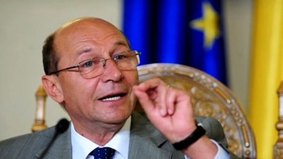 Basescu: Recalcularea pensiilor militare se suspenda