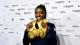 Marea sportivă Simone Biles a primit o carte de colorat pentru copii în timpul unui zbor