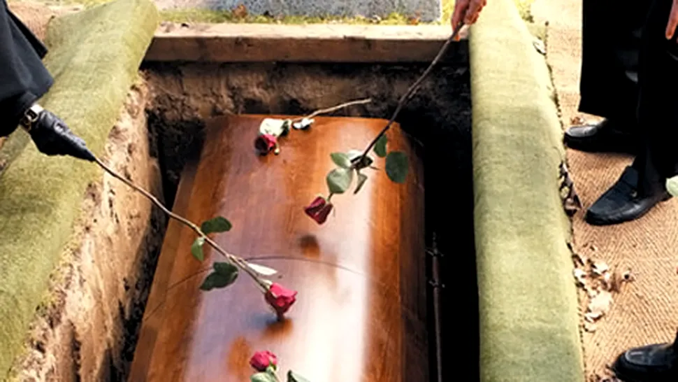Un cuplu s-a căsătorit la înmormântarea unei rude