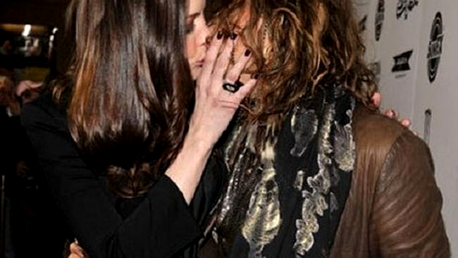 Steven Tyler si Liv Tyler sarut