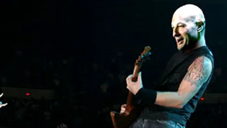 Vezi cum arata Arpad Paszkany in postura de rocker! (Clujeanul.ro)