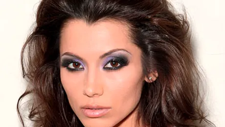 Lili Sandu – Ghidul petrecerilor de pe litoral