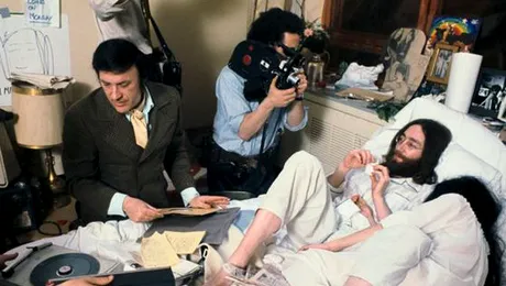 Vila lui John Lennon este de vânzare