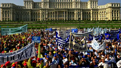800.000 de bugetari intra in greva in 5 octombrie