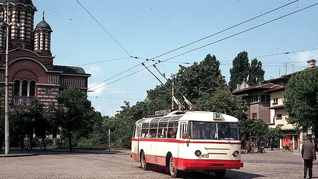 Bancuri nascute in comunism, intr-un TOP realizat in democratie!