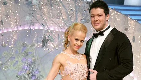 Anda Adam şi Victor Slav – Happy New Year…  în paşi de dans!