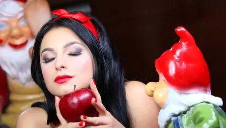 Gina Maican: „As vrea sa petrec o zi cu Jason Statham”