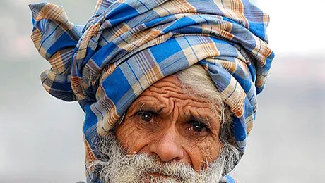 Ce face un bărbat de 96 de ani cu soția lui?