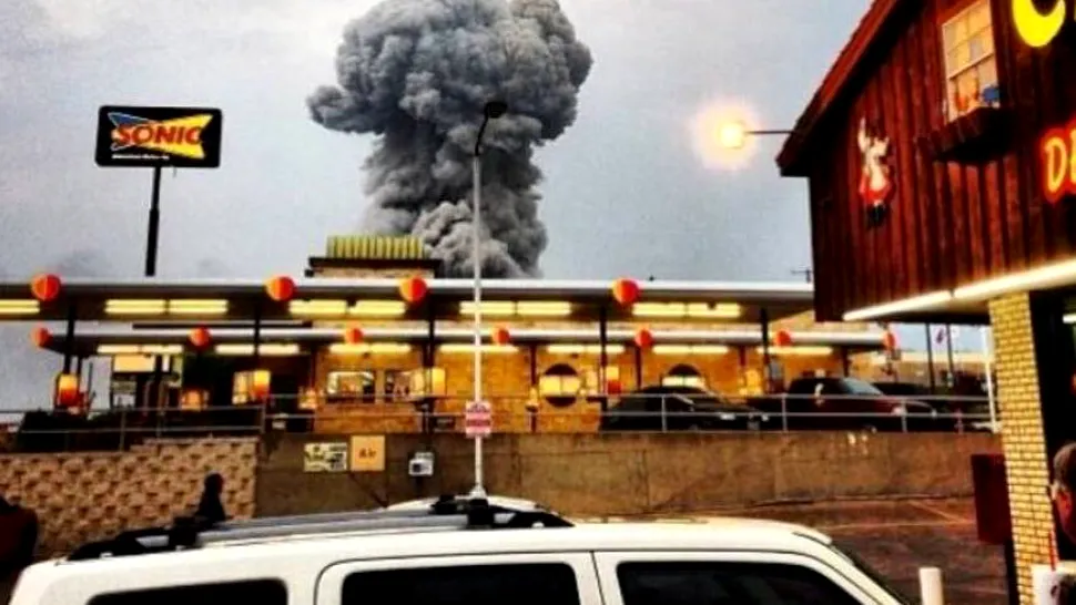 Explozie la o fabrică din Texas soldată cu moartea a cel puțin 60 de persoane