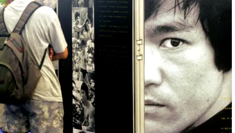 Bruce Lee face senzaţie într-un video de arhivă (Video)