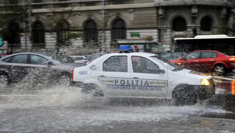 Atenționare meteorologică: Cod galben de ploi și vânt