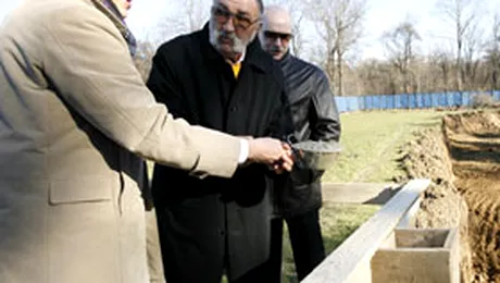 Tiriac critica proiectul Stadionului National
