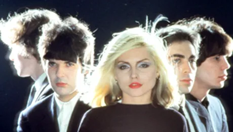 Blondie, din nou in turneu