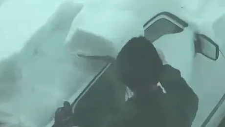 Soarta zapezii care a cazut in oras e pe faras! (Video)