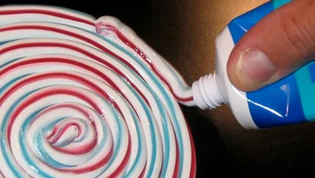 13 lucruri pe care le poți face cu pasta de dinți