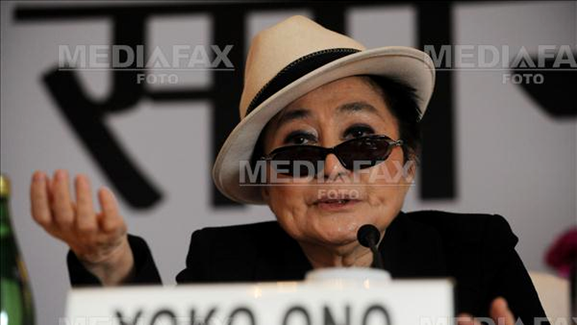 Yoko Ono