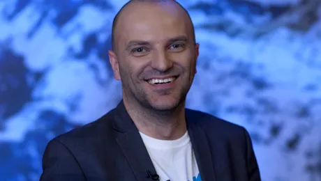 Dan Capatos va fi tată de băiat