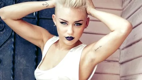 Miley Cyrus, în cea mai obraznică poză de până acum