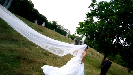 Nunti si botezuri scumpe, intru ridicarea Catedralei Neamului