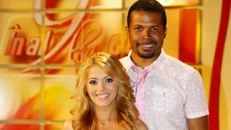 Andreea Patrascu si Cabral si-au ales invitatiile de nunta (Video)