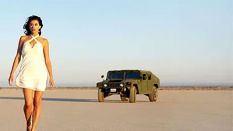 Vezi cum conduc soldatii americani pe strazile din Irak! (Video)