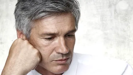 Adio vopsea! Părul alb poate fi „tratat”