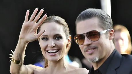 INCREDIBIL: Brad Pitt a primit un pumn în faţă pe covorul roşu