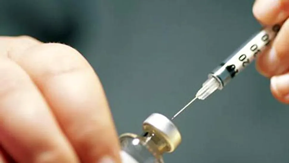 Vaccinarea antigripala, oprita de MS din cauza neconformitatii vaccinului