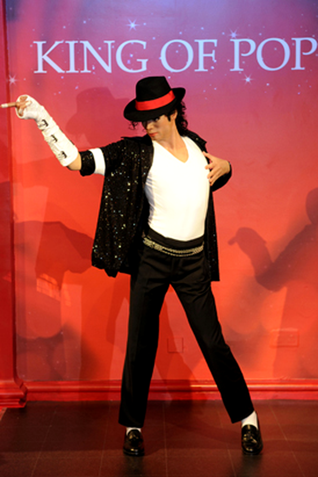 Michael Jackson - statuie de ceara