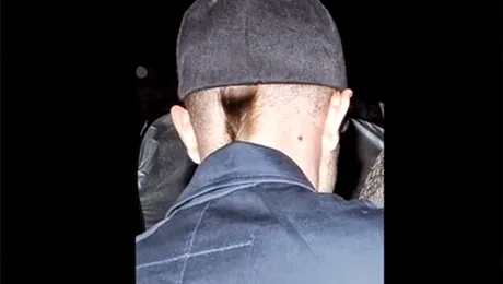 Robert Pattinson, atras de frizurile îndrăznețe