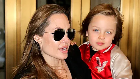 După mastectomie, Angelina Jolie îşi va face altă operaţie de extirpare