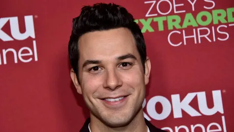 Starul „Pitch Perfect” Skylar Astin se alătură distribuției „Grey’s Anatomy”