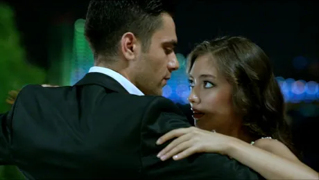 Astăzi, premiera serialului „Un destin la răscuce”!