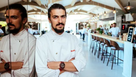 Ce preparate româneşti poţi realiza cu ingrediente franceze. Meniul sugerat de bucătarul-şef al anului